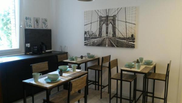 Soleluna Fiera 6 Rooms 볼로냐 외부 사진