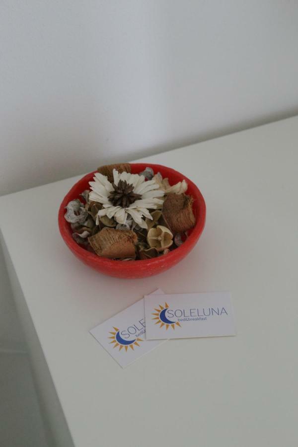 Soleluna Fiera 6 Rooms 볼로냐 외부 사진