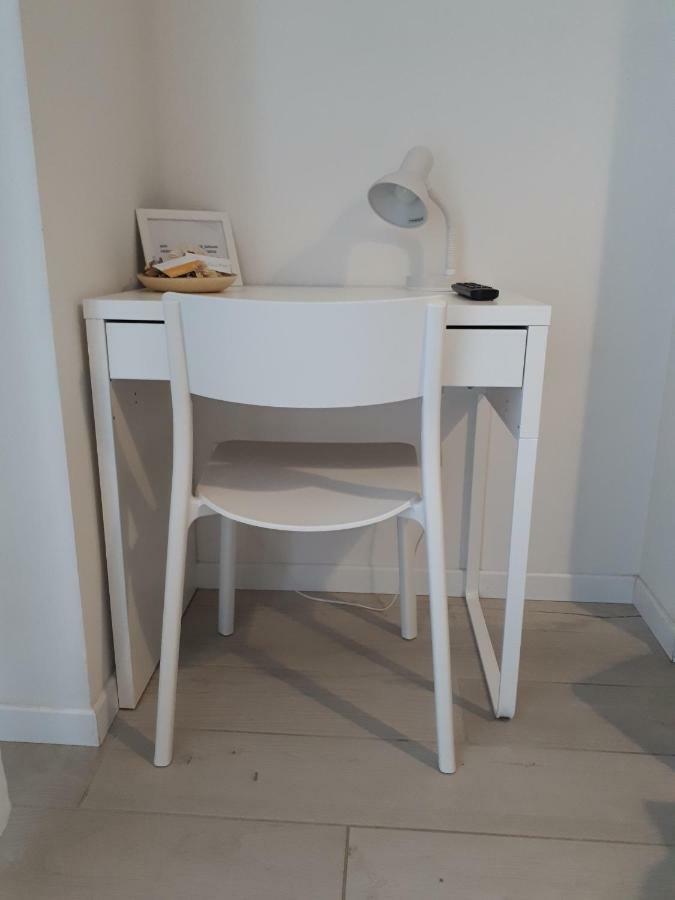 Soleluna Fiera 6 Rooms 볼로냐 외부 사진